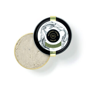 Caviar butter is creamy, made with fresh caviar (40%) and English butter from Devon with a subtle taste yet delicious. Spread it on toast for a stunning appetizer. it can be used as an aromatic ingredient to season sauces, or as an accompaniment, complimenting your seafood dishes.